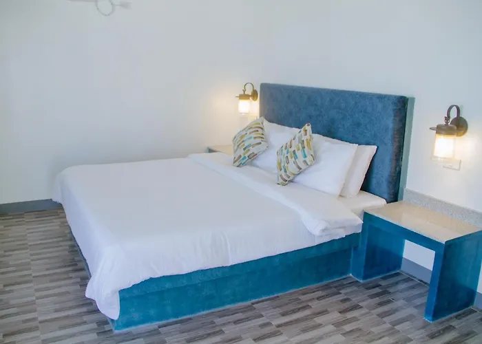 La Playa Estrella Resort