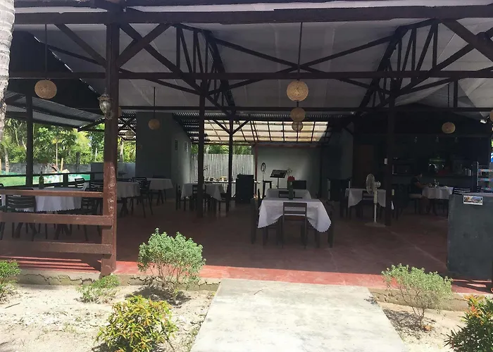 La Playa Estrella Resort